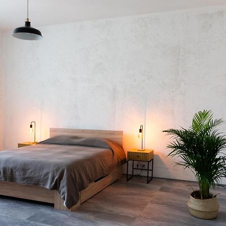 Appartamento Moderno La Dolce Vita Reggio d'Emilie Extérieur photo